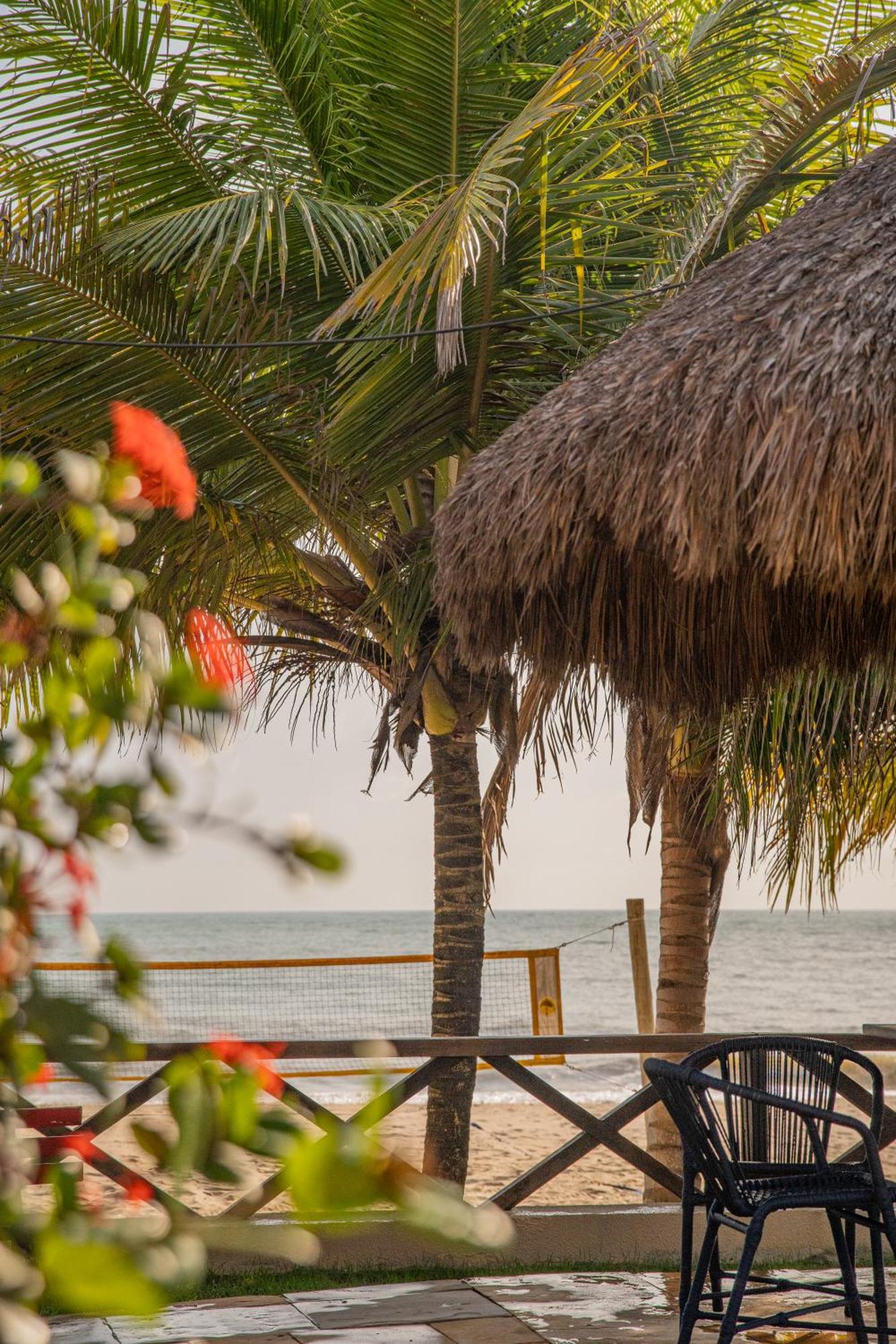 Almai Cumbuco Hotel Exterior photo